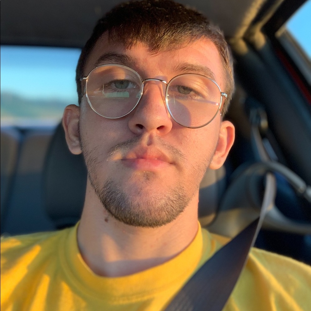 Meet your Posher, Kenneth